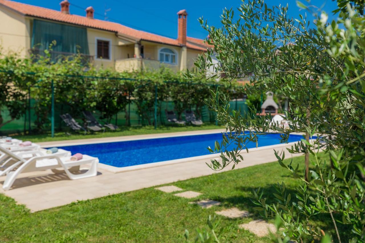 Villa Toni Umag Luaran gambar