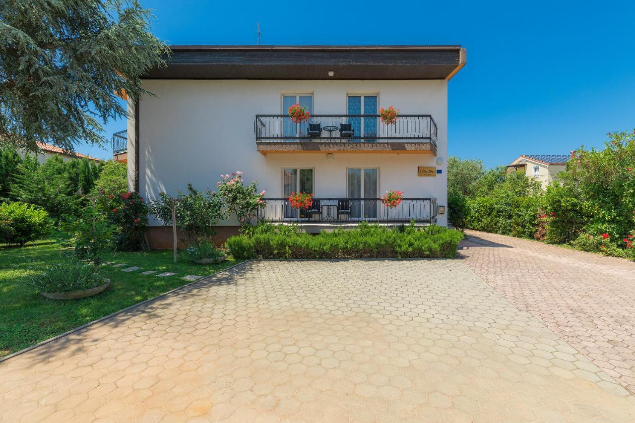 Villa Toni Umag Luaran gambar