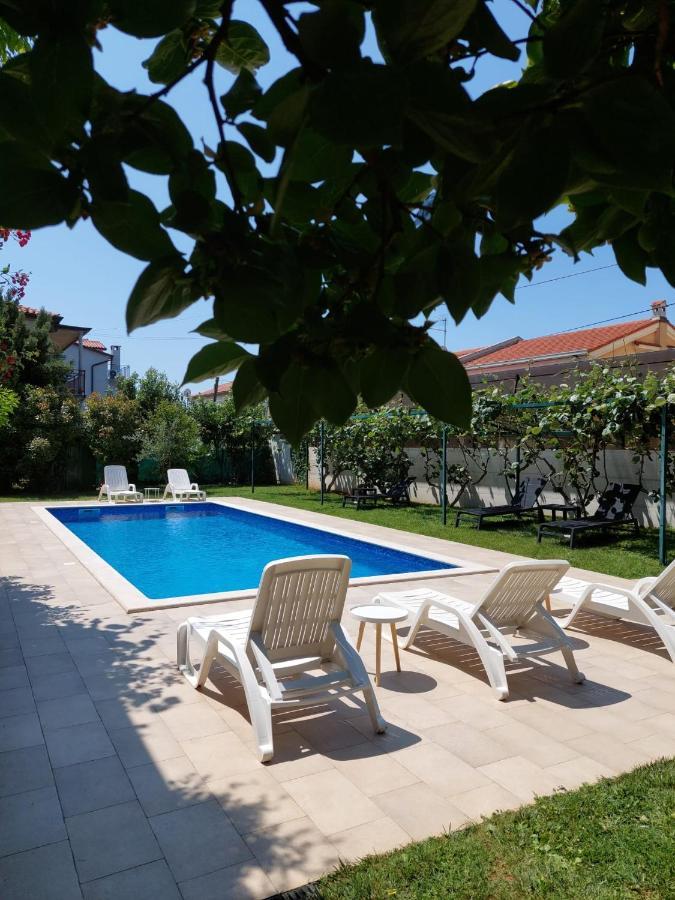 Villa Toni Umag Luaran gambar